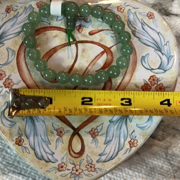 Jade Colored Glass Elastic‎ Stretch Bracelet - Picture 3 of 3